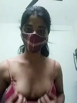 Kitti-Sharma online show from 03-23-26, 10:48