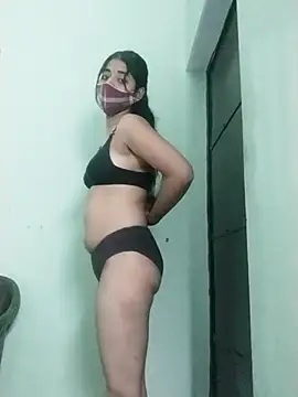 Kitti-Sharma online show from 04-09-26, 01:50
