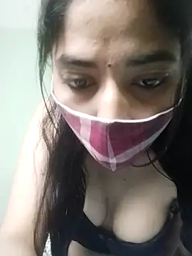 Kitti-Sharma online show from 03-28-26, 08:04