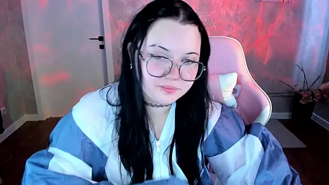 Kira G0ld online show from 04-10-26, 01:01