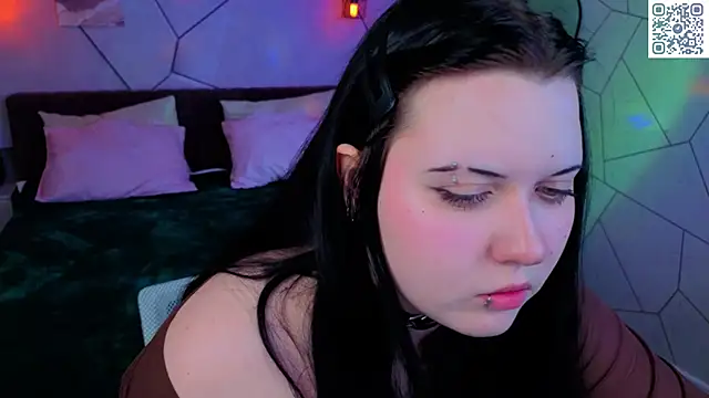 Kira G0ld online show from 05-16-26, 10:36