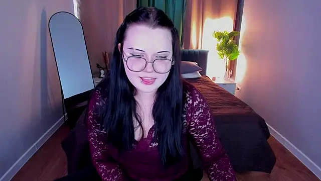 Kira G0ld online show from 04-25-26, 09:12