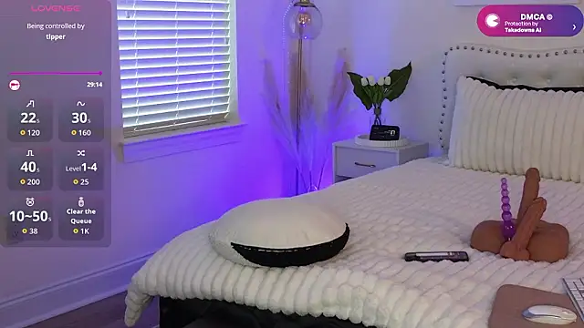 Snapshot of ViolettBaby chatting on 02-28-26, 07:24 ViolettBaby online show from 02-28-26, 07:24