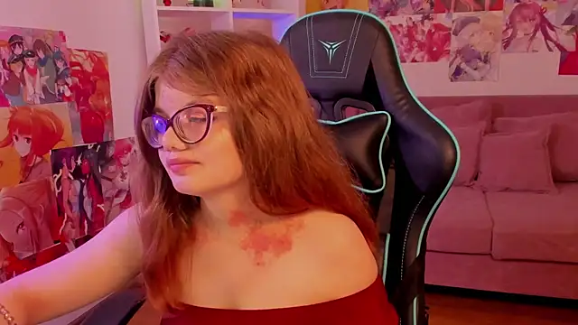 ChloeHalses online show from 03-31-26, 05:09