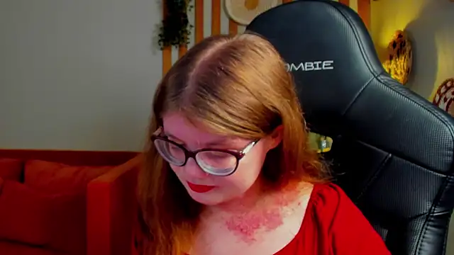 ChloeHalses online show from 05-29-26, 04:02