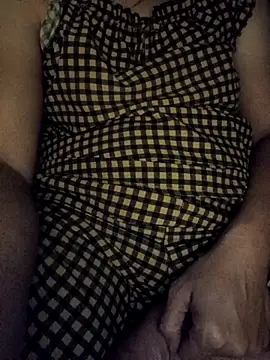 Snapshot of Anna-222 chatting on 02-24-26, 04:08 Anna-222 online show from 02-24-26, 04:08