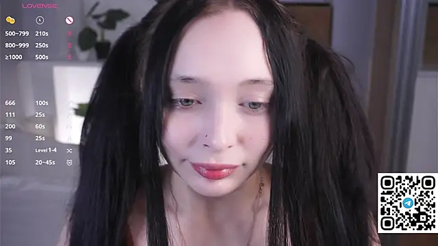 HannaHayles online show from 03-06-26, 05:41