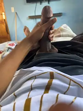 youngsterSA223 online show from 04-18-26, 12:18