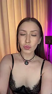 Velvet Hell online show from 04-18-26, 09:11