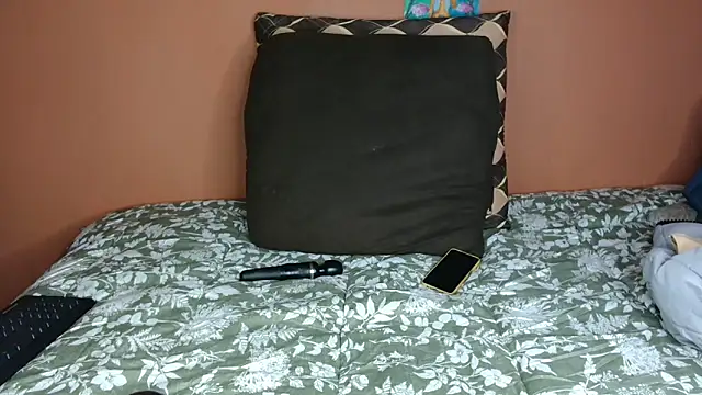 ForeverSexy  online show from 06-19-26, 06:30