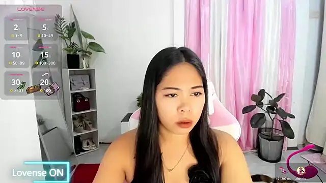 Ursweetyshaine online show from 05-24-26, 11:59