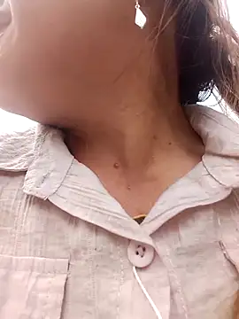 Snapshot of Bigboob_pussyxx chatting on 03-03-26, 05:36 Bigboob pussyxx online show from 03-03-26, 05:36