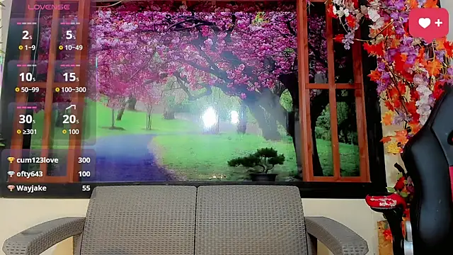 Maddye Fox online show from 04-07-26, 07:15