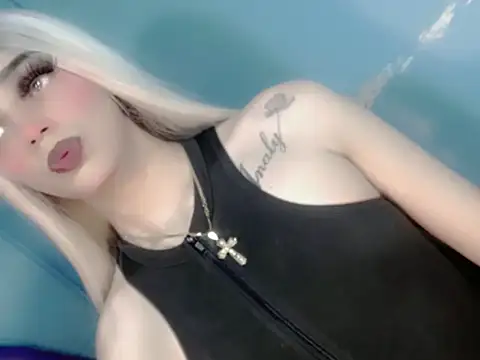 Maddye Fox online show from 07-04-26, 04:41