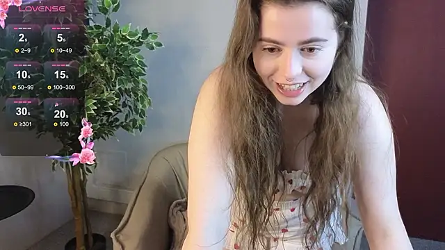 LovingWhisperr online show from 03-21-26, 08:19