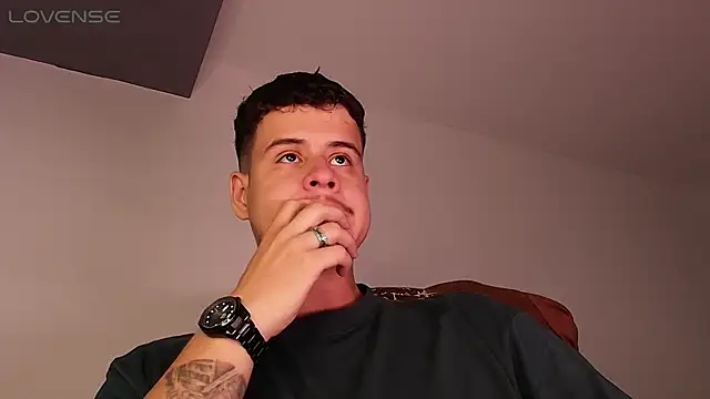 Snapshot of BjornSteel chatting on 02-19-26, 05:26 BjornSteel online show from 02-19-26, 05:26