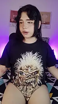 Daniellesins1 online show from 03-17-26, 05:32