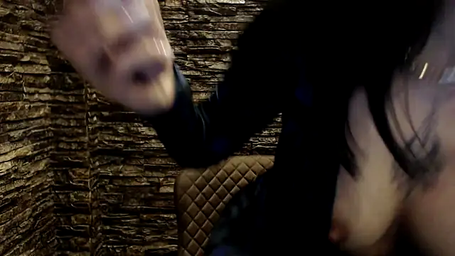 BrianaBloom online show from 03-28-26, 10:11