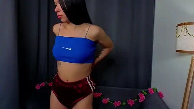 Snapshot of DeloresOkoren chatting on 02-12-26, 08:41 DeloresOkoren online show from 02-12-26, 08:41