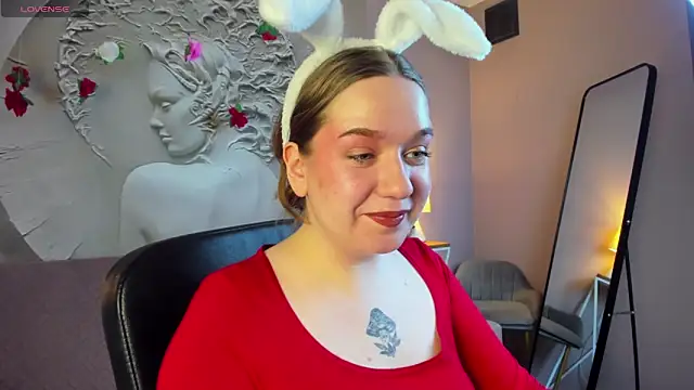 Snapshot of RachelDiRose chatting on 02-24-26, 03:35 RachelDiRose online show from 02-24-26, 03:35