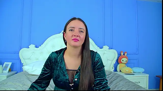 Snapshot of ElinaBellucci chatting on 02-04-26, 07:25 ElinaBellucci online show from 02-04-26, 07:25