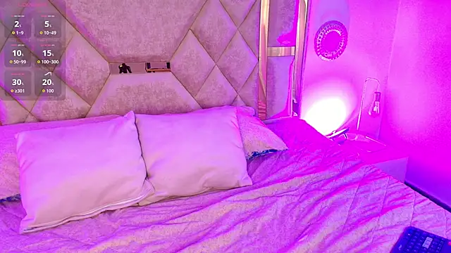 Emma Sanz   online show from 03-27-26, 01:12