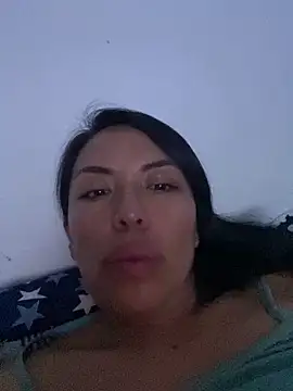 Emma Sanz   online show from 04-01-26, 06:04