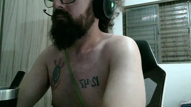 Redlovecouple online show from 02-12-26, 03:12