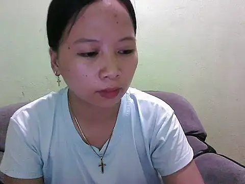 Snapshot of pinay_sweety23 chatting on 02-13-26, 11:43 pinay sweety23 online show from 02-13-26, 11:43
