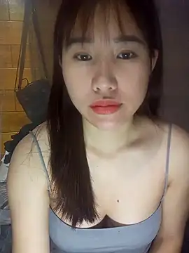 Snapshot of Yui-Ch1682 chatting on 02-22-26, 12:02 Yui-Ch1682 online show from 02-22-26, 12:02