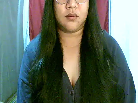 strip berry online show from 02-05-26, 02:13