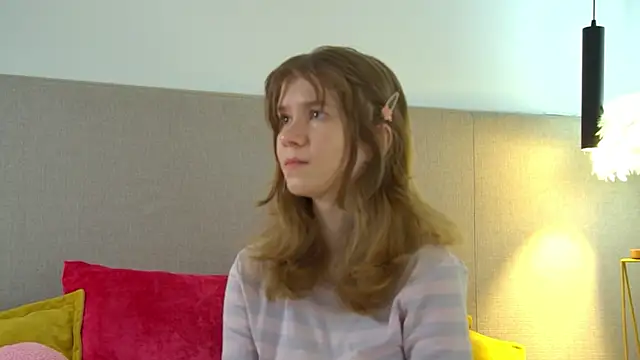 MilaMaelis online show from 03-29-26, 06:37