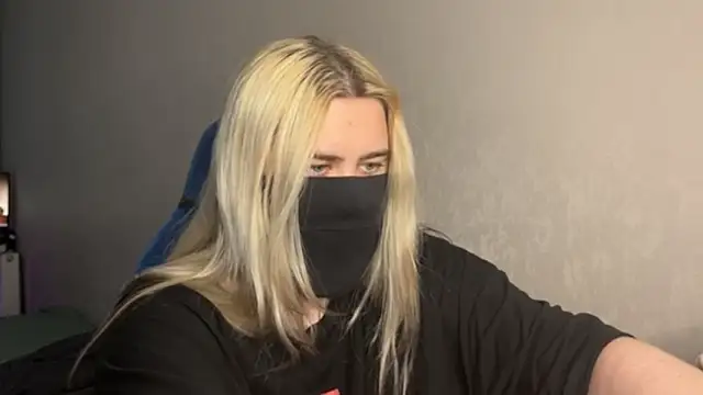 UnaXyling online show from 02-17-26, 09:28