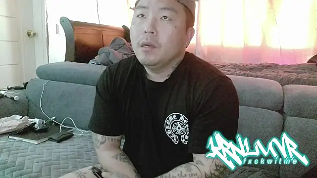 Snapshot of fxckuno chatting on 04-20-26, 09:23 fxckuno online show from 04-20-26, 09:23