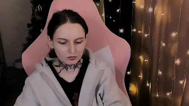 Onyxix online show from 02-14-26, 06:08