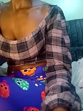 Snapshot of Pelloz chatting on 02-25-26, 08:14 Pelloz online show from 02-25-26, 08:14