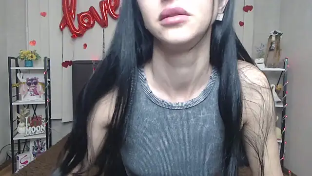 EvaClarkk online show from 05-01-26, 05:45