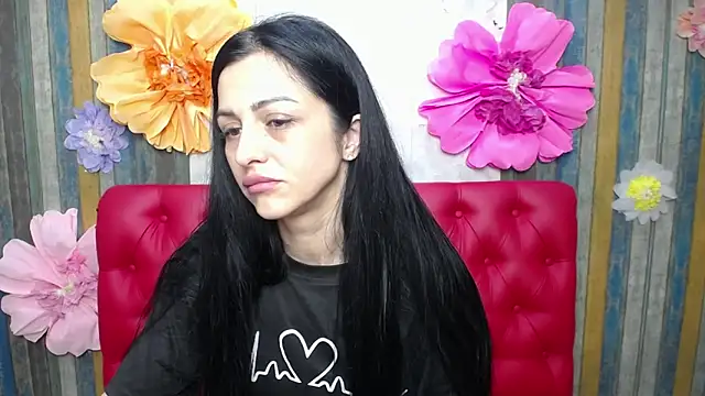 EvaClarkk online show from 05-12-26, 08:00