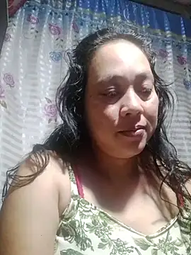 Snapshot of May_Bombs chatting on 02-20-26, 08:00 May Bombs online show from 02-20-26, 08:00