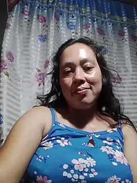 Snapshot of May_Bombs chatting on 02-19-26, 09:28 May Bombs online show from 02-19-26, 09:28