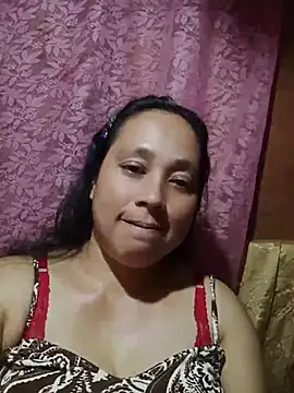 Snapshot of May_Bombs chatting on 03-28-26, 10:38 May Bombs online show from 03-28-26, 10:38