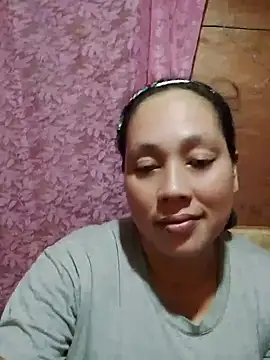 Snapshot of May_Bombs chatting on 03-29-26, 06:26 May Bombs online show from 03-29-26, 06:26