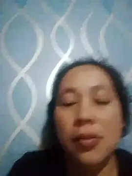 Snapshot of May_Bombs chatting on 04-06-26, 07:37 May Bombs online show from 04-06-26, 07:37