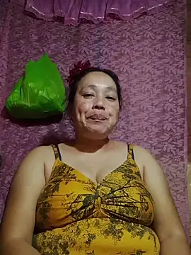 Snapshot of May_Bombs chatting on 03-13-26, 12:54 May Bombs online show from 03-13-26, 12:54