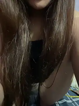 Snapshot of Miu_Xinh chatting on 02-10-26, 08:08 Miu Xinh online show from 02-10-26, 08:08