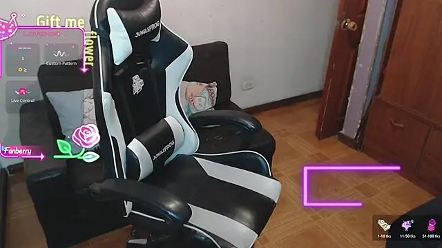 MeliisaRobers online show from 04-07-26, 12:34