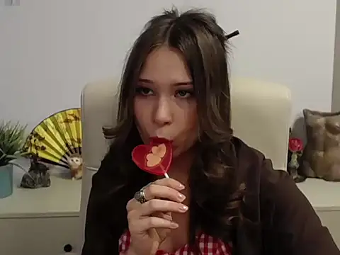 LanaLovely online show from 02-09-26, 07:17