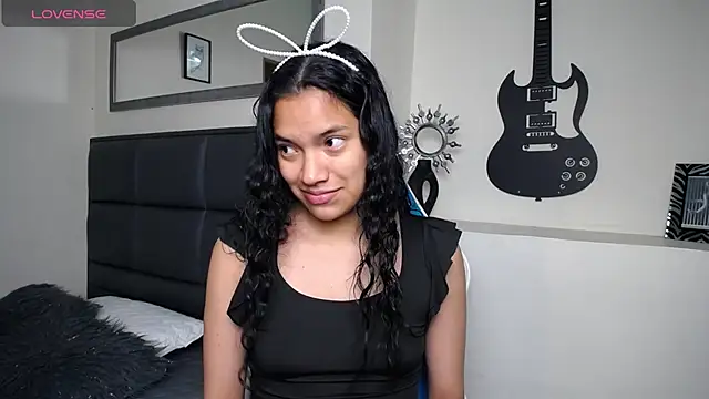 Julieta Parker online show from 07-05-26, 02:27