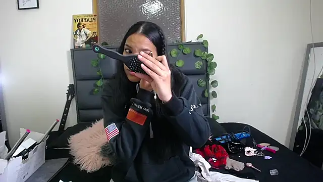 Julieta Parker online show from 03-21-26, 11:58