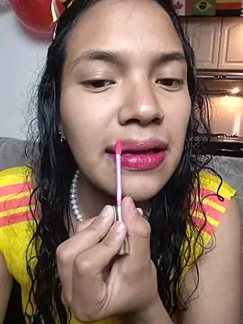 Julieta Parker online show from 06-12-26, 01:47
